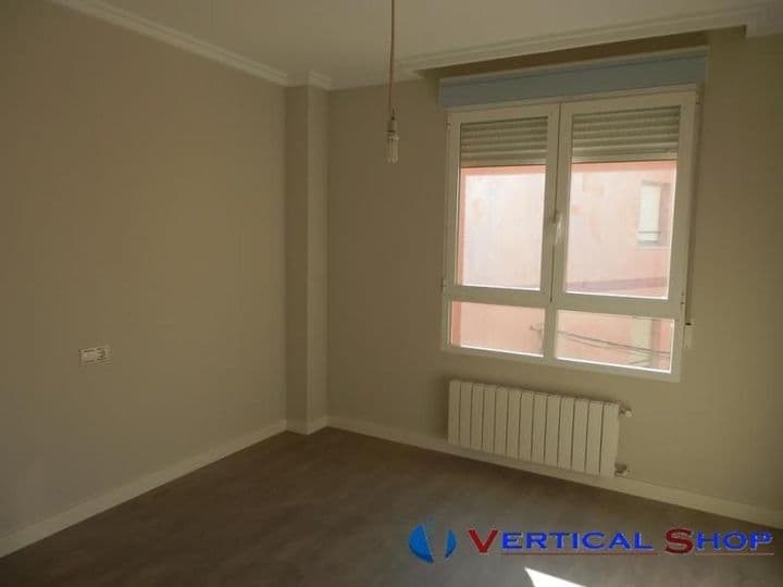 3 bedrooms apartment for sale in Albacete, Spain - Image 8