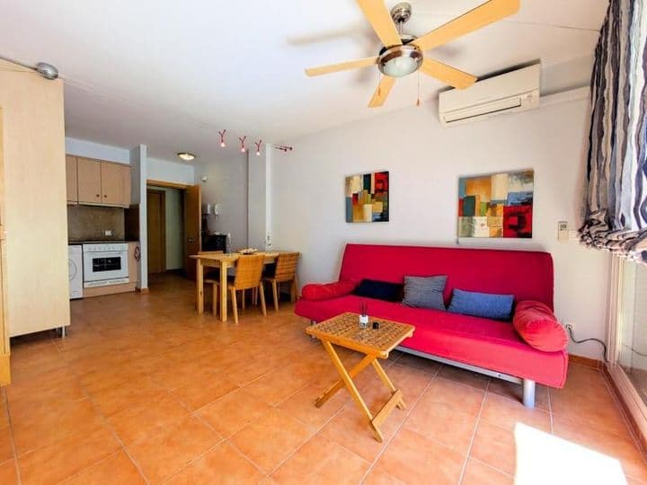 2 bedrooms apartment for sale in Les Cases dAlcanar, Spain - Image 3