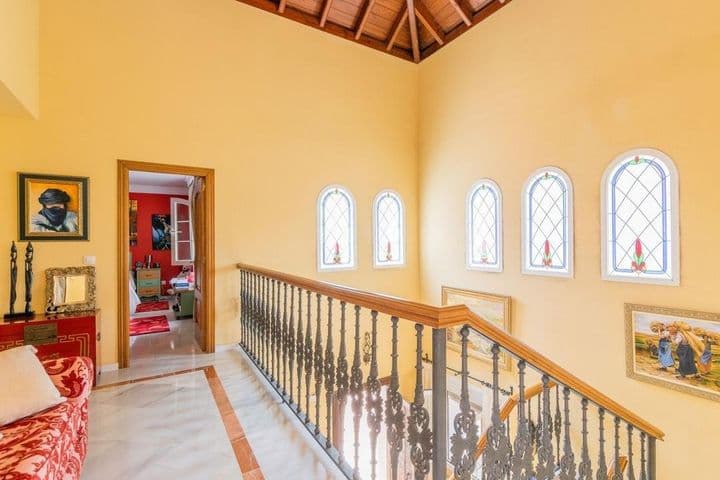 4 bedrooms building for sale in Estepona, Spain - Image 6