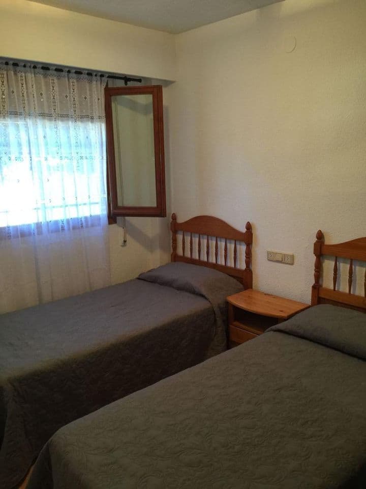 2 bedrooms apartment for rent in Pego, Spain - Image 3