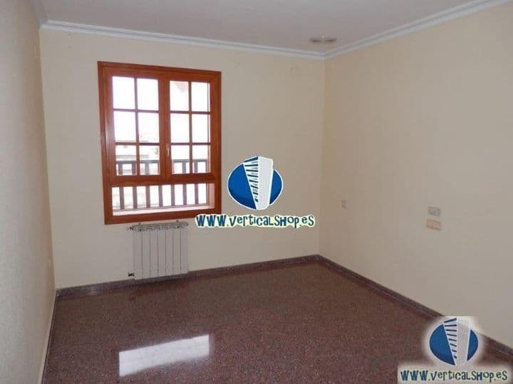 4 bedrooms apartment for sale in Albacete, Spain - Image 6