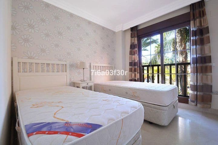 2 bedrooms house for rent in Benahavis, Spain - Image 9