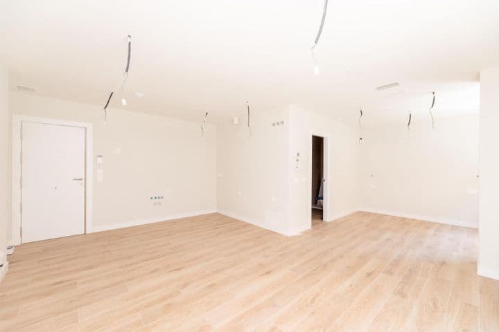 Apartment for sale in Castellana, Spain - Image 3