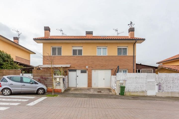 4 bedrooms house for sale in Cuenca de Pamplona, Spain - Image 2