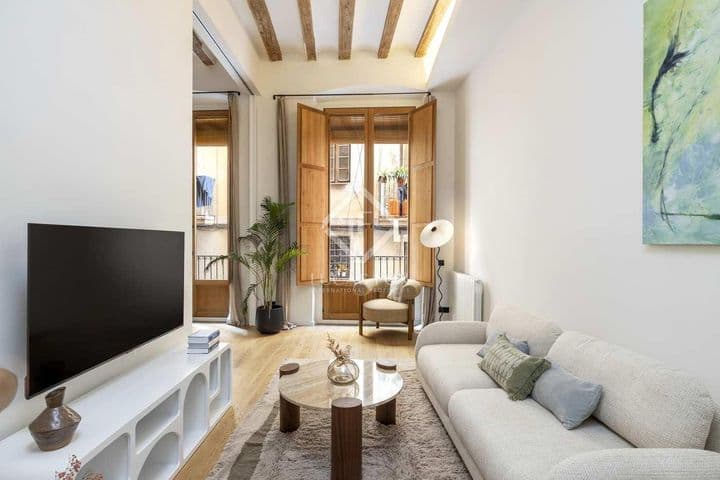 3 bedrooms apartment for rent in Barcelona, Spain - Image 2