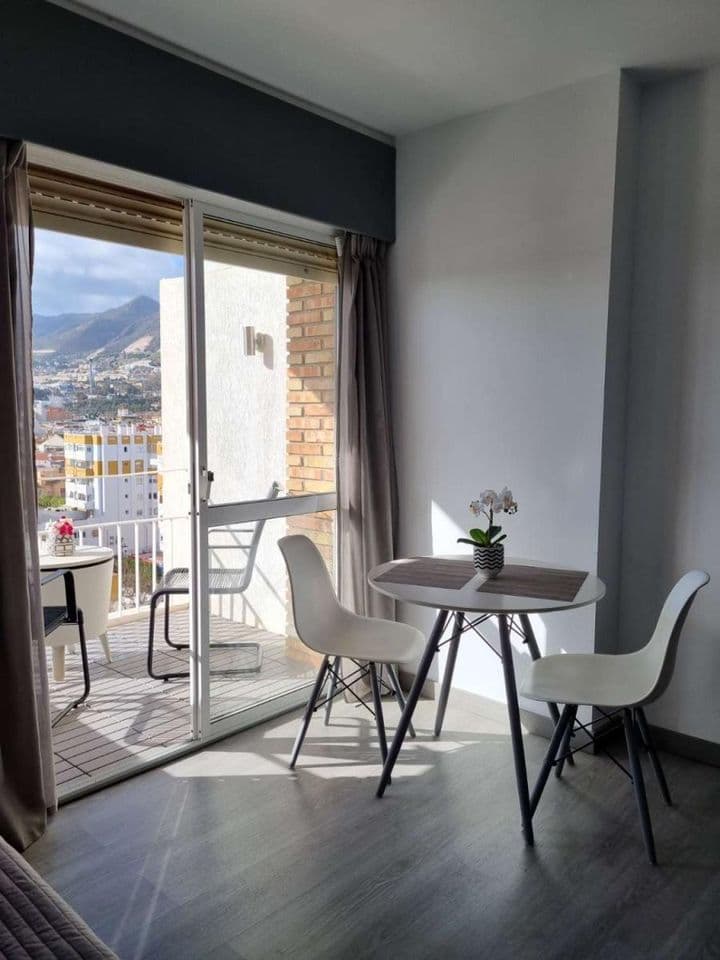 Apartment for rent in Parque de la Paloma, Spain - Image 6