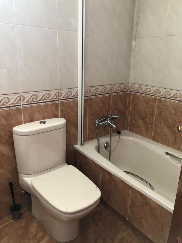 2 bedrooms apartment for sale in Ponferrada, Spain - Image 2