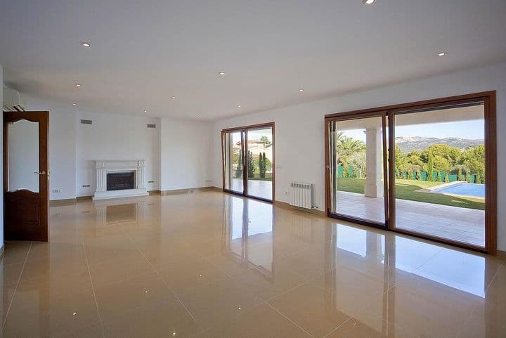 4 bedrooms house for sale in Calvia, Spain - Image 3