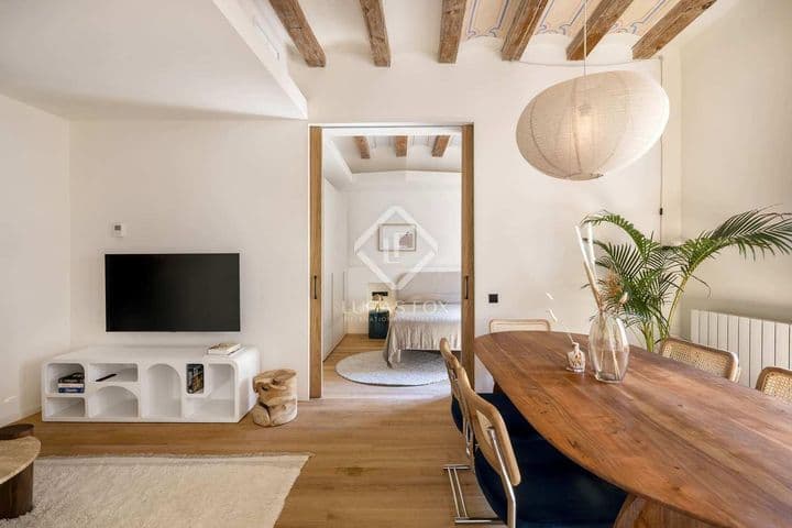 3 bedrooms apartment for rent in Barcelona, Spain - Image 8