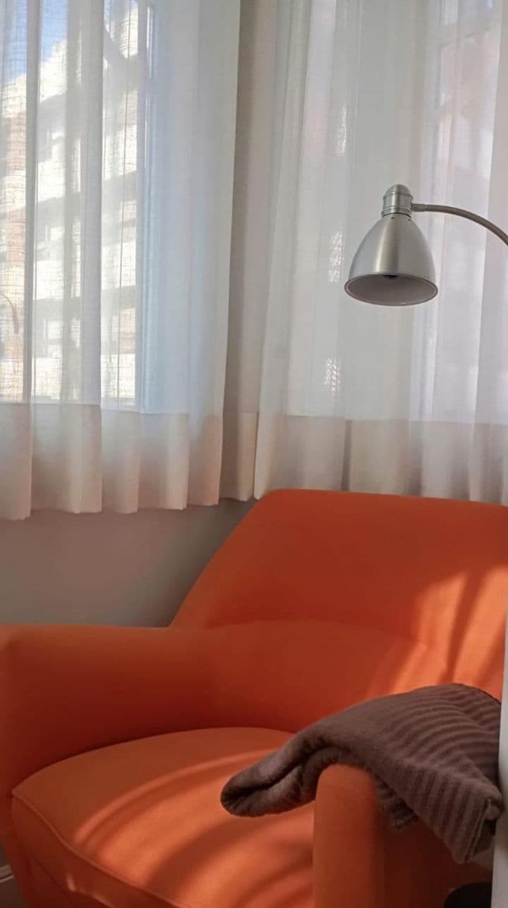 1 bedroom apartment for rent in Zaragoza, Spain - Image 10