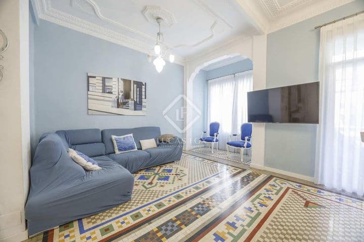 3 bedrooms apartment for rent in Valencia, Spain - Image 6