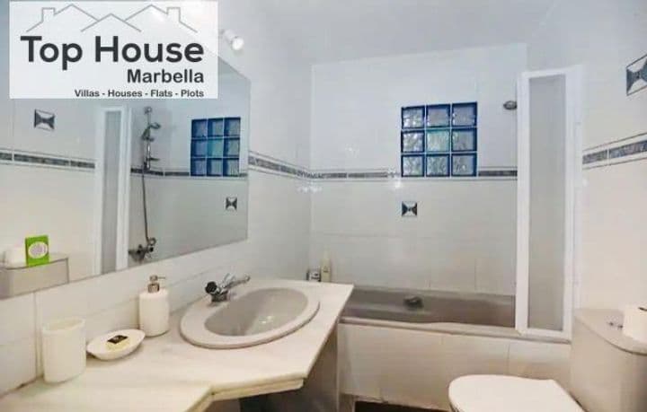 2 bedrooms house for rent in Marbella, Spain - Image 10