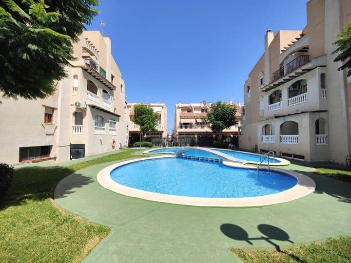 2 bedrooms apartment for sale in Centro, Spain - Image 2