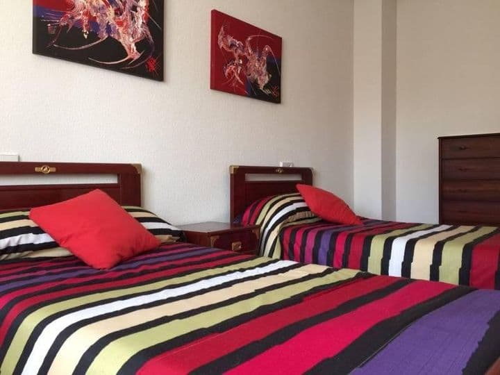 3 bedrooms apartment for rent in Zamora, Spain - Image 10