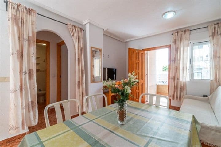 2 bedrooms apartment for sale in Torrevieja, Spain - Image 2