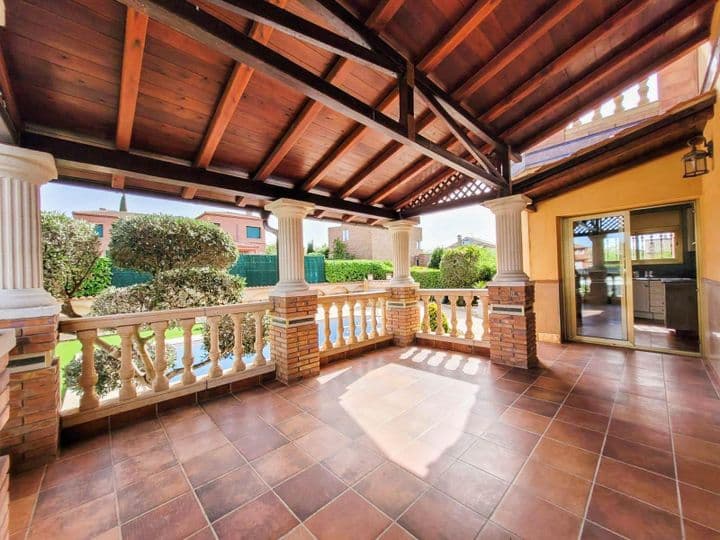 6 bedrooms house for sale in Olerdola, Spain - Image 2