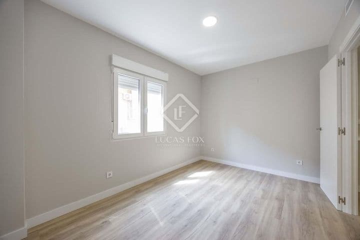 4 bedrooms apartment for rent in Valencia, Spain - Image 7