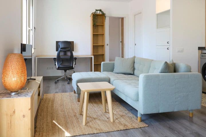 1 bedroom apartment for rent in Barcelona, Spain - Image 7