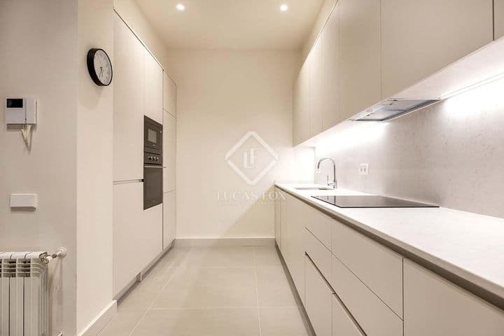 2 bedrooms apartment for rent in Barcelona, Spain - Image 7