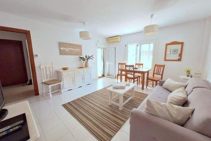 1 bedroom apartment for sale in San Luis de Sabinillas, Spain - Image 2