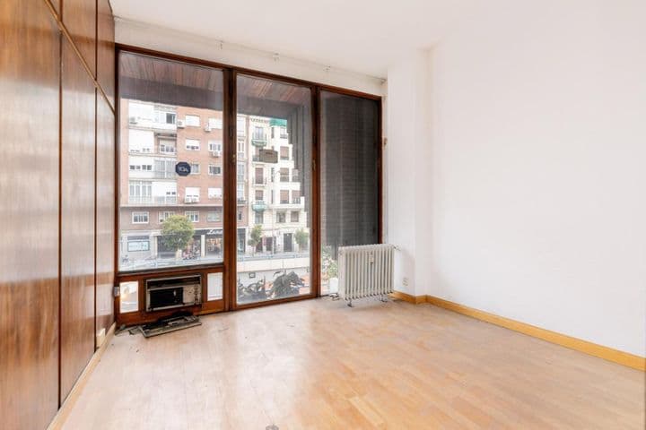 2 bedrooms apartment for sale in Cuatro Caminos, Spain - Image 6