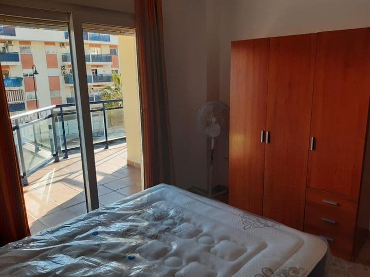 1 bedroom apartment for rent in Las Lagunas, Spain - Image 11