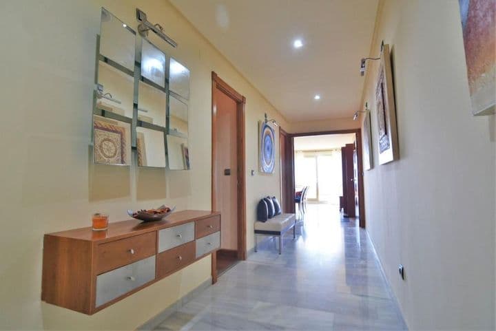 3 bedrooms apartment for sale in Fuengirola, Spain - Image 9