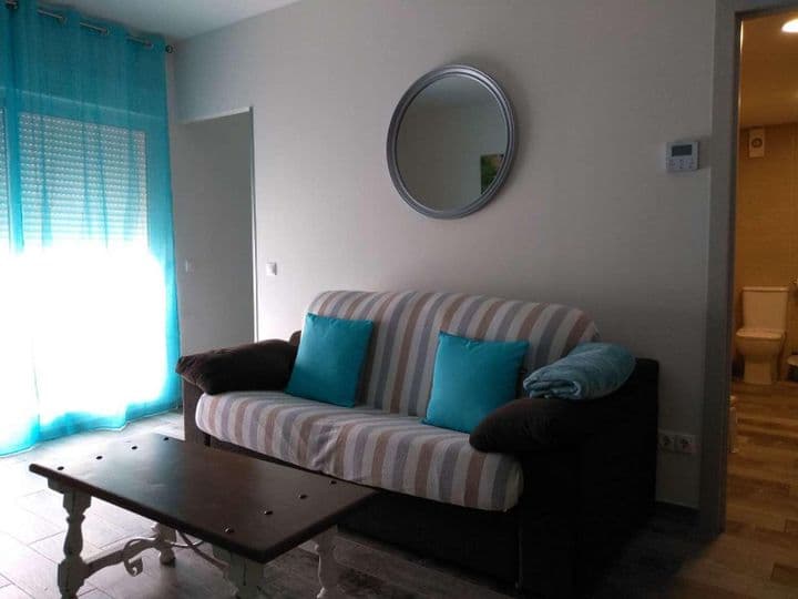 2 bedrooms apartment for rent in Benalmadena Pueblo, Spain - Image 4