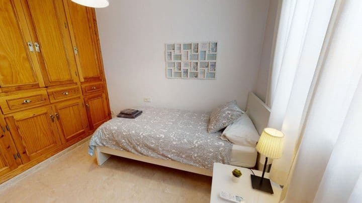 3 bedrooms apartment for rent in Fuengirola, Spain - Image 9