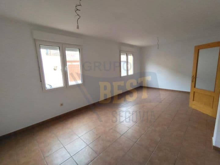 4 bedrooms house for sale in Segovia, Spain - Image 2