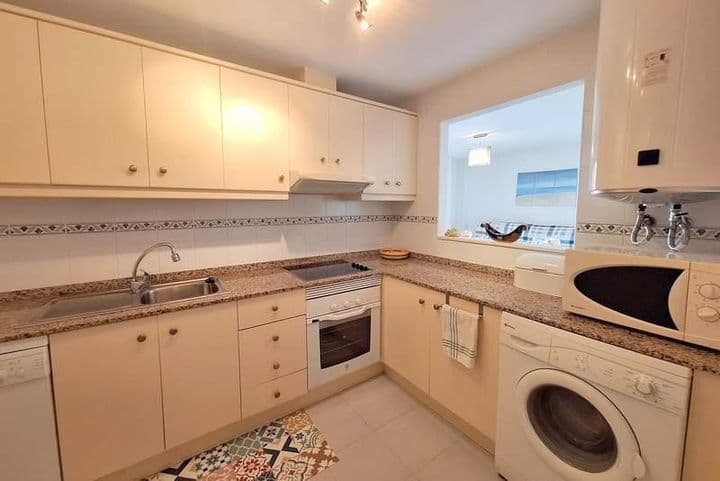 2 bedrooms apartment for sale in La Duquesa, Spain - Image 6