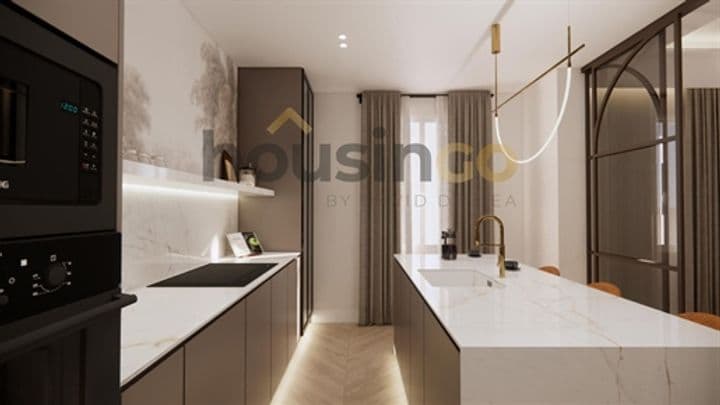 3 bedrooms apartment for sale in Madrid, Spain