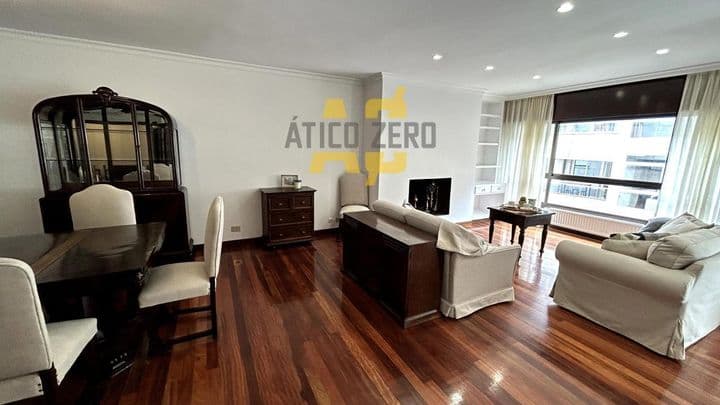 5 bedrooms apartment for rent in Vigo, Spain - Image 7