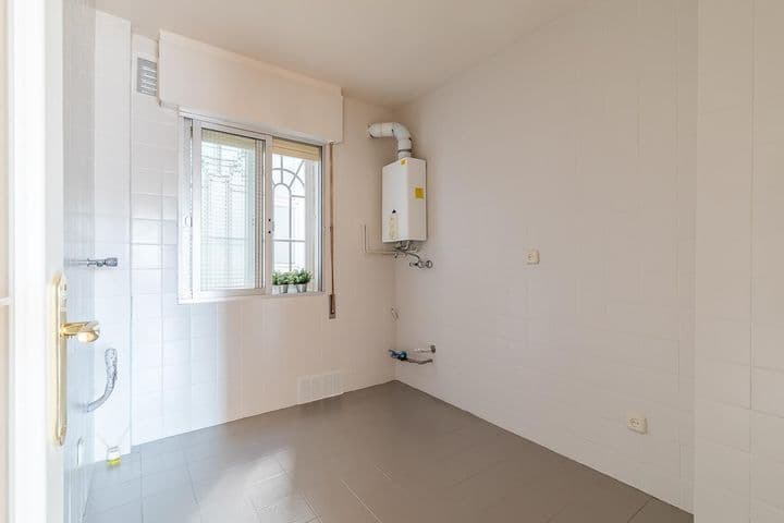 3 bedrooms apartment for sale in Fuenlabrada, Spain - Image 11