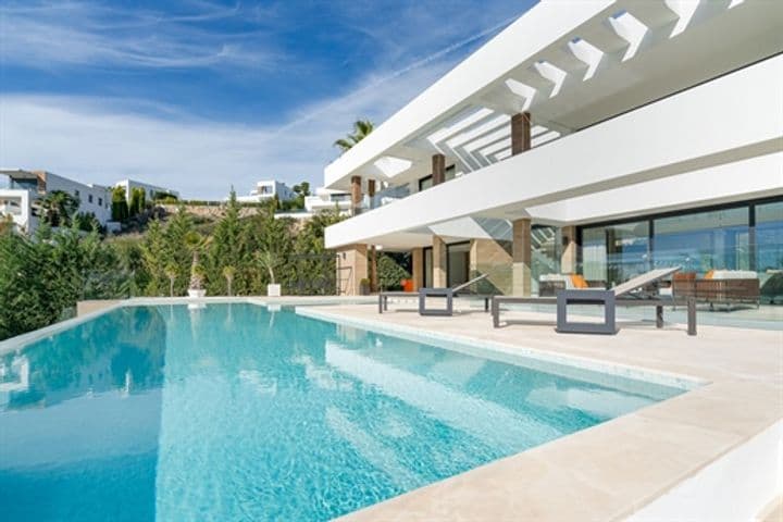 5 bedrooms house for sale in Benahavis, Spain