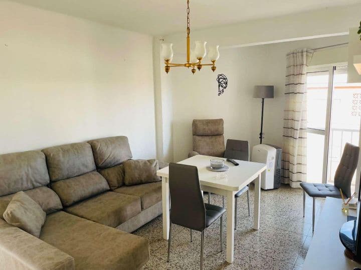 3 bedrooms apartment for sale in Centro, Spain - Image 2