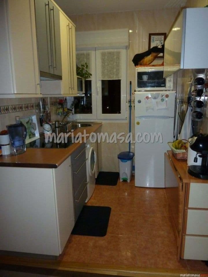 2 bedrooms apartment for sale in Santurtzi, Spain - Image 3