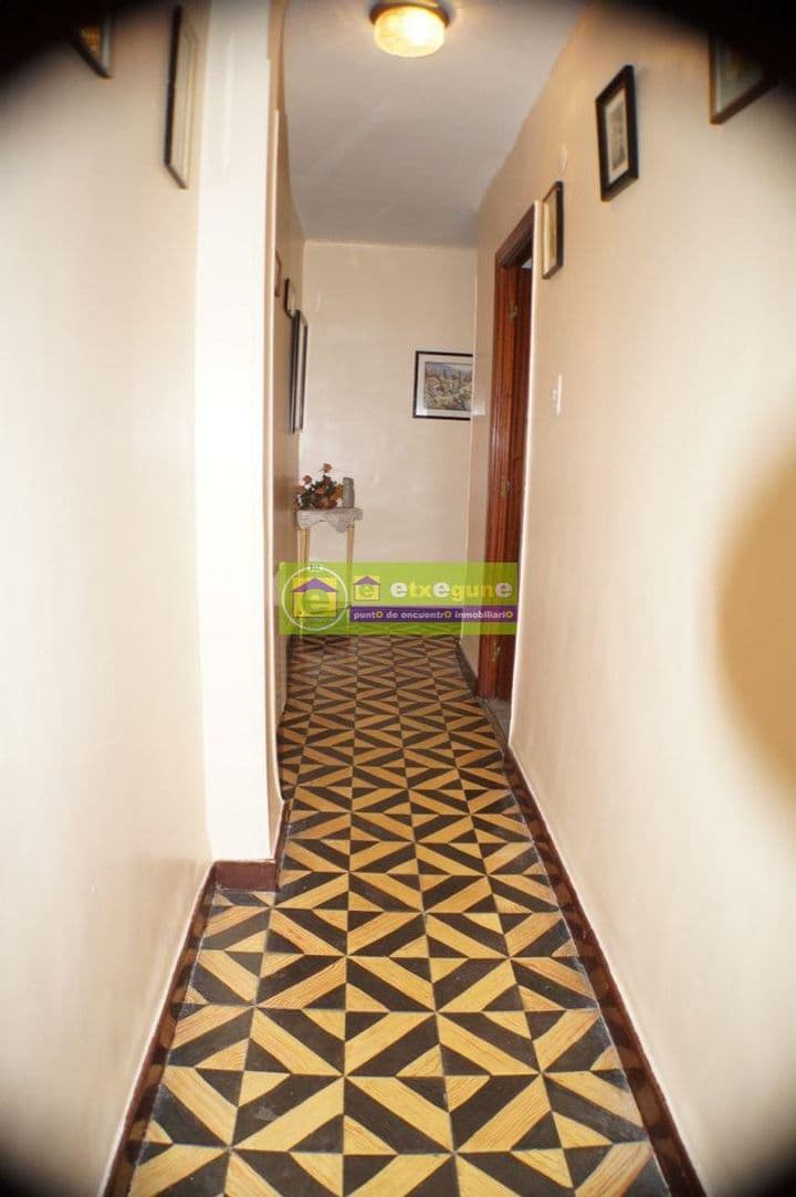 2 bedrooms apartment for sale in Santurtzi, Spain - Image 2