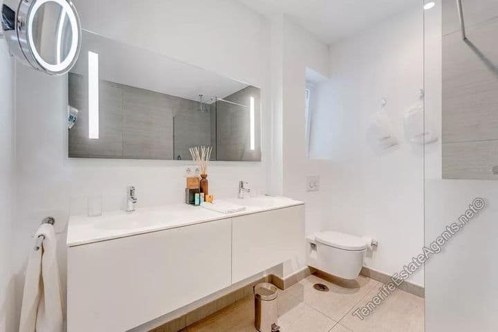 1 bedroom apartment for sale in Adeje, Spain - Image 3