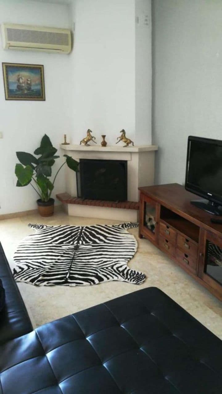 2 bedrooms apartment for rent in Nueva Torrequebrada, Spain - Image 8