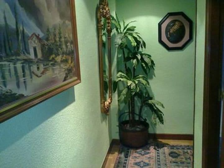 4 bedrooms apartment for sale in Leon, Spain - Image 7