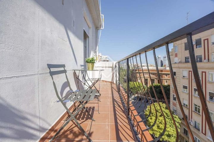 3 bedrooms apartment for rent in Valencia, Spain - Image 8