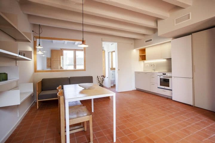 1 bedroom apartment for rent in Poblenou, Spain - Image 4