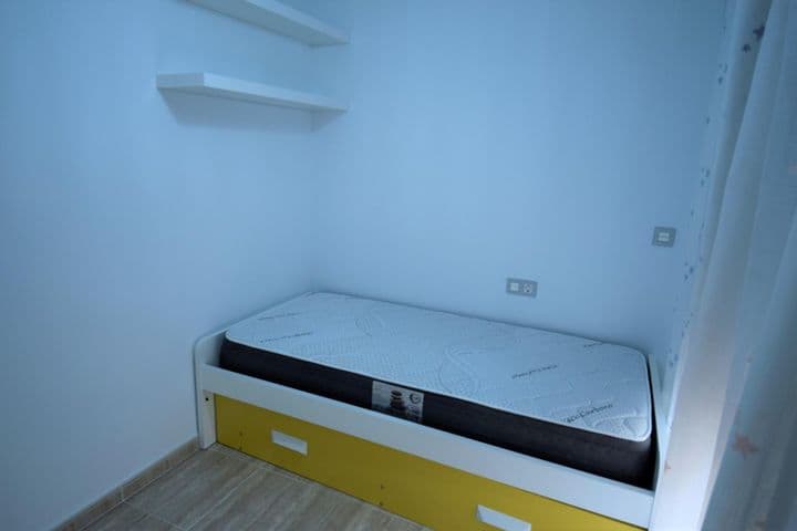 2 bedrooms apartment for rent in Zona Pueblo, Spain - Image 8