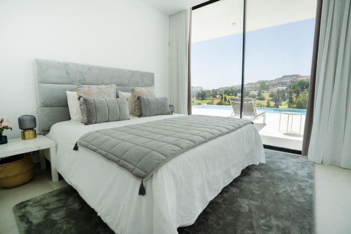 5 bedrooms house for rent in Benahavis, Spain - Image 12