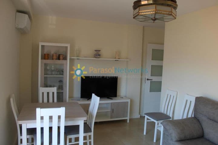 2 bedrooms apartment for rent in Playa de Gandia, Spain - Image 2