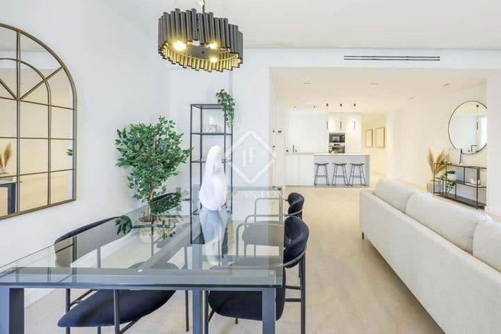 3 bedrooms apartment for rent in Valencia, Spain - Image 5