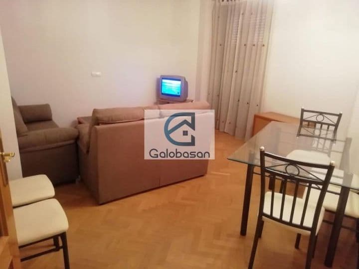 1 bedroom apartment for rent in Ocana, Spain - Image 3