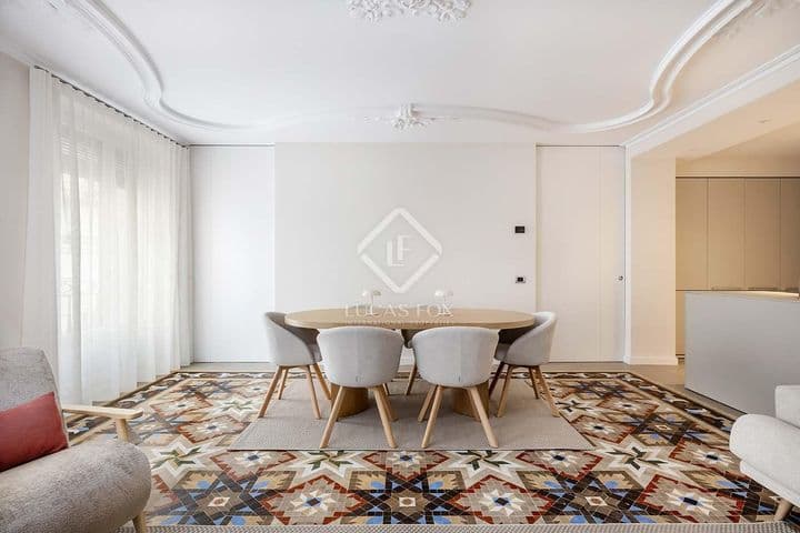 1 bedroom apartment for rent in Barcelona, Spain - Image 7