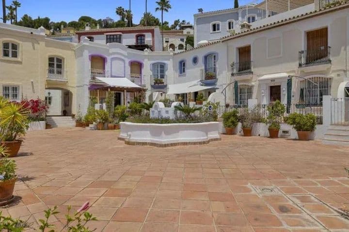 3 bedrooms house for sale in Benahavis, Spain - Image 4